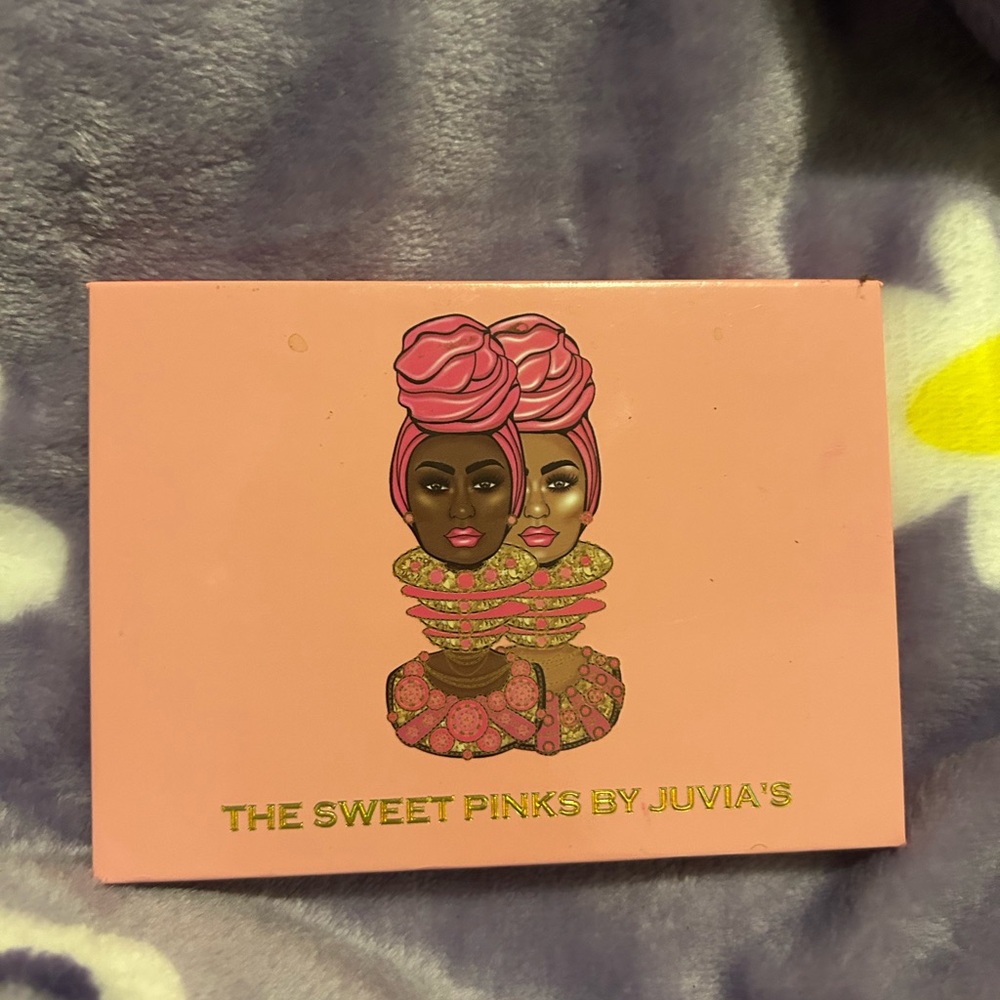 Juvia's The Sweet Pinks Eyeshadow Palette